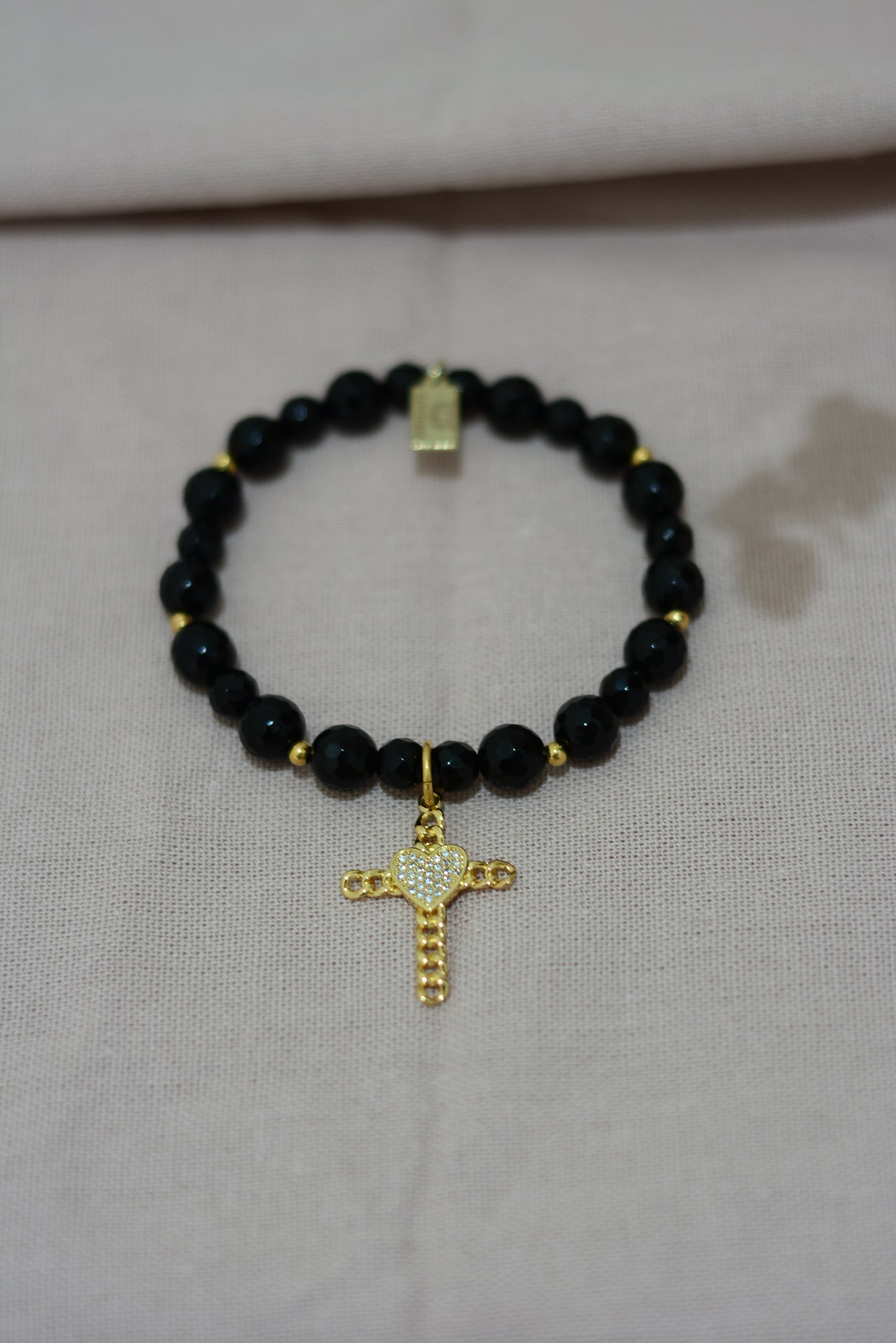 Pulsera cruz