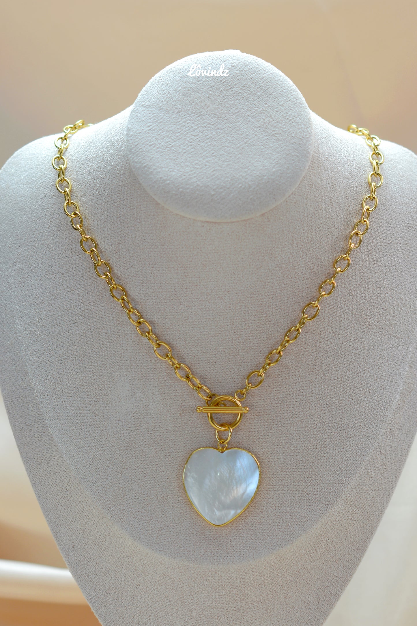 Cadena corazón madre perla