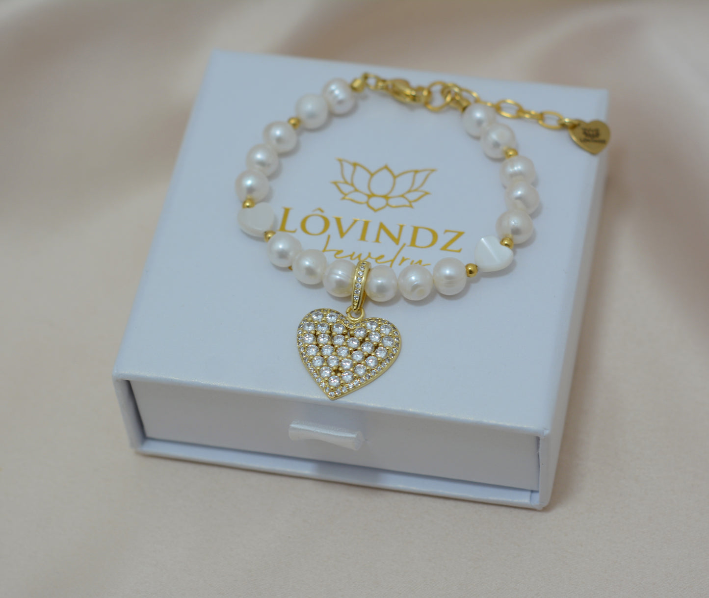 Pulsera corazón de zirconias