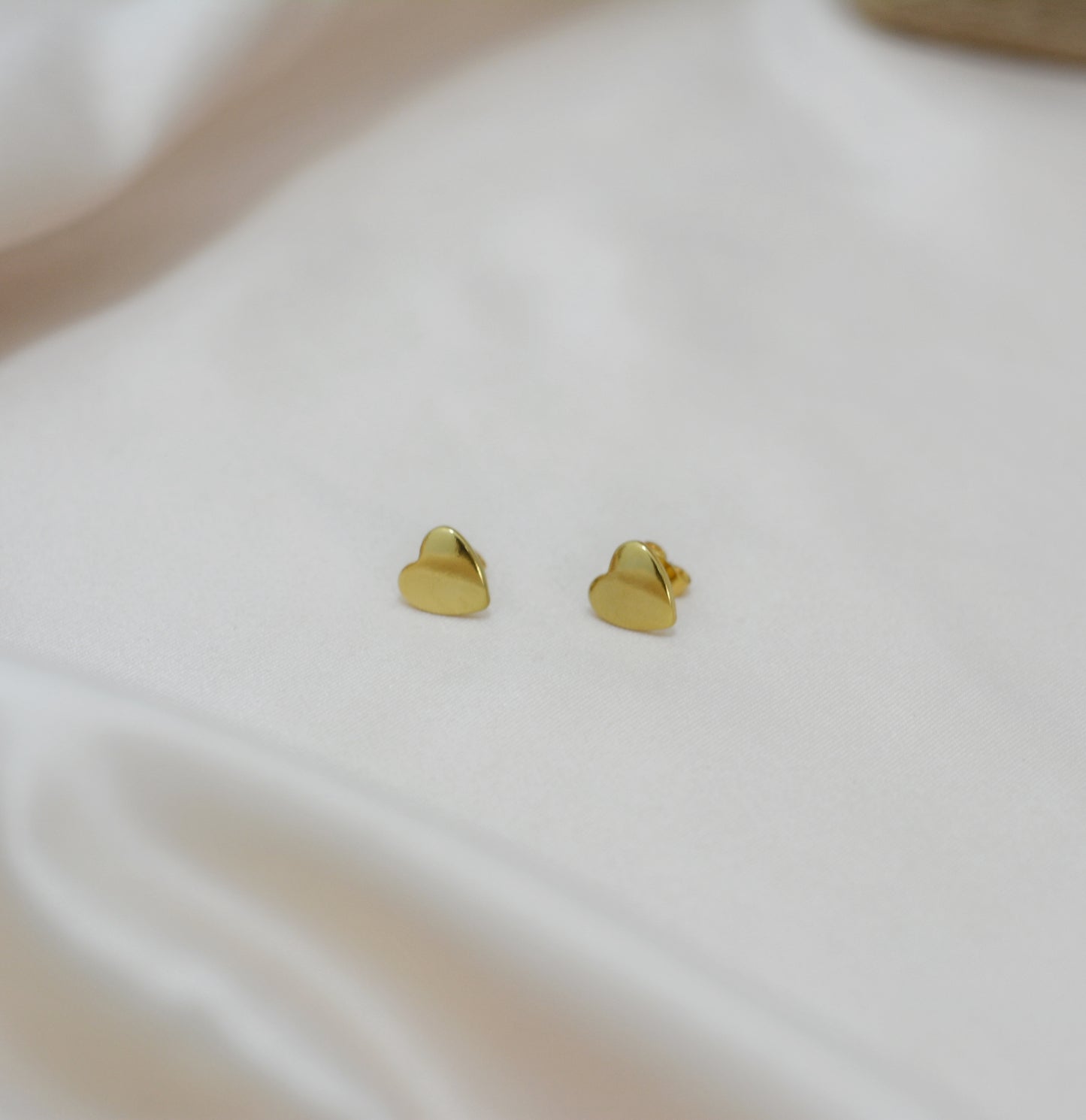 Aretes corazón mini