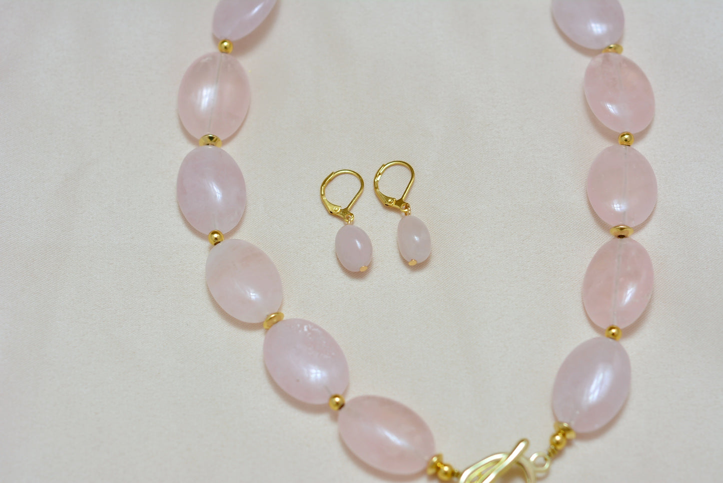 Collar cuarzo y libélula