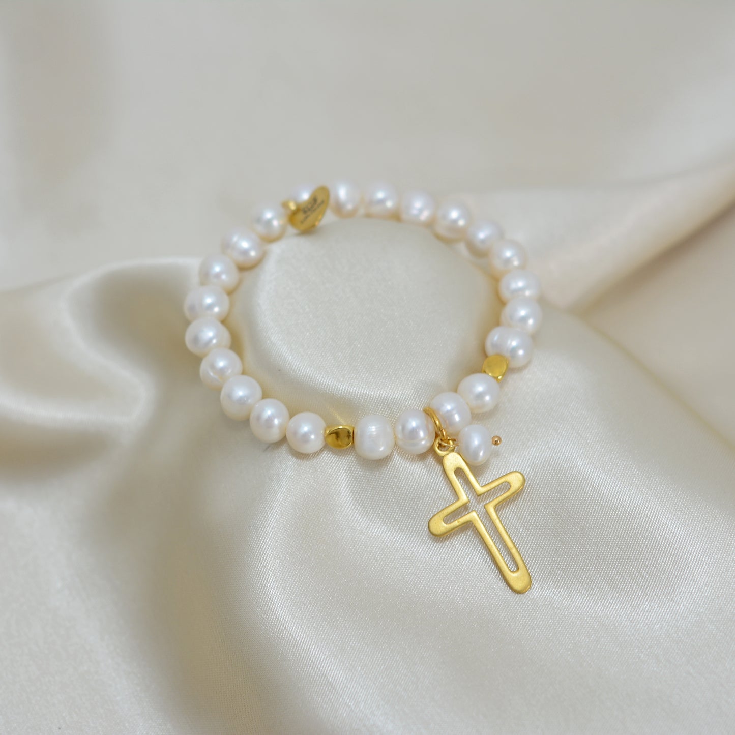 Pulsera cruz
