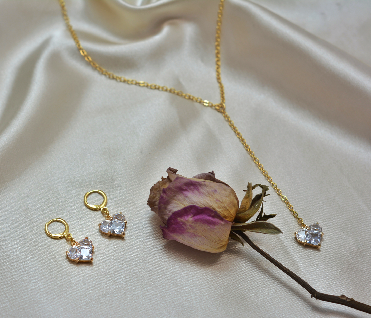 Set lariat corazón