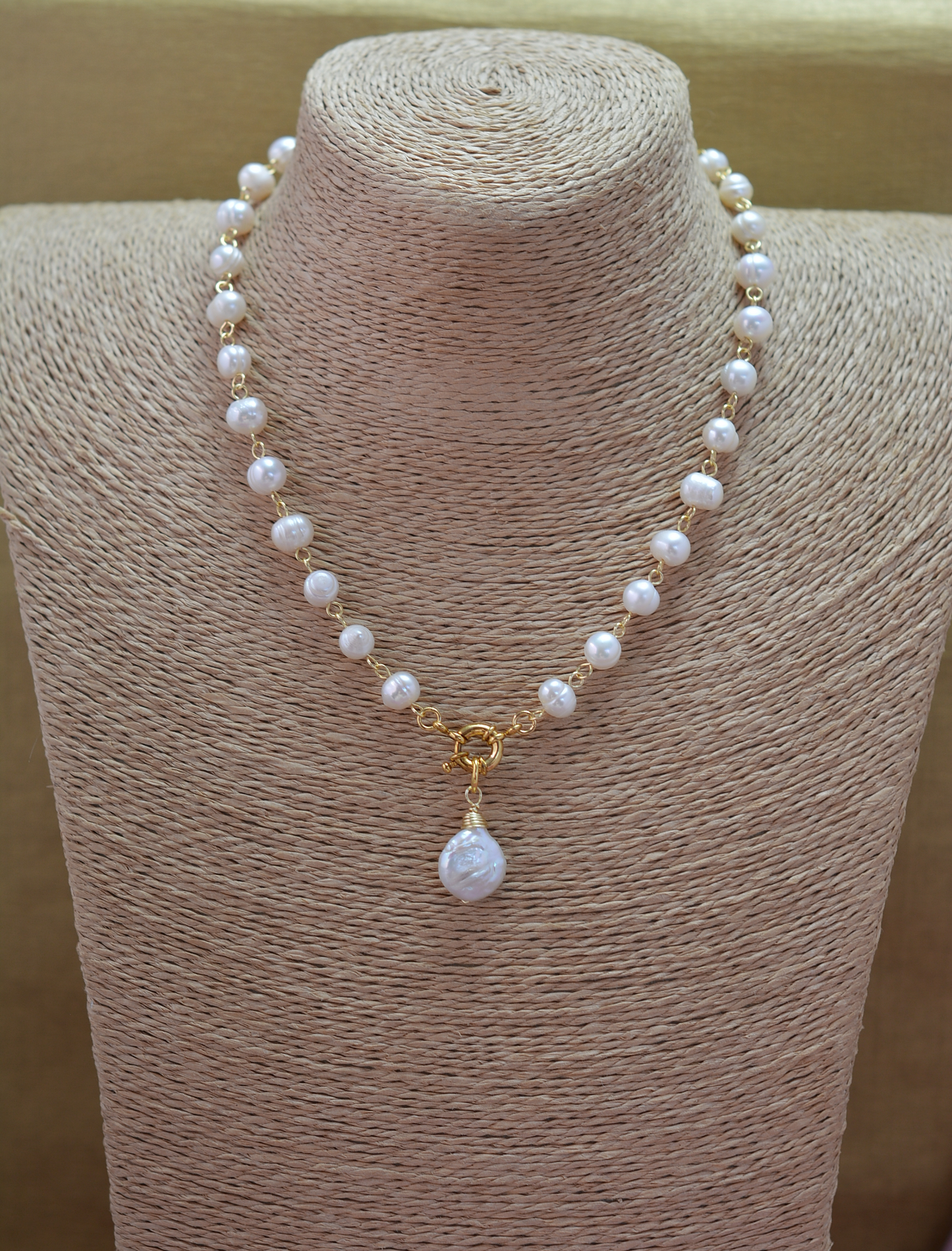 Collar engarzado perla Keshi