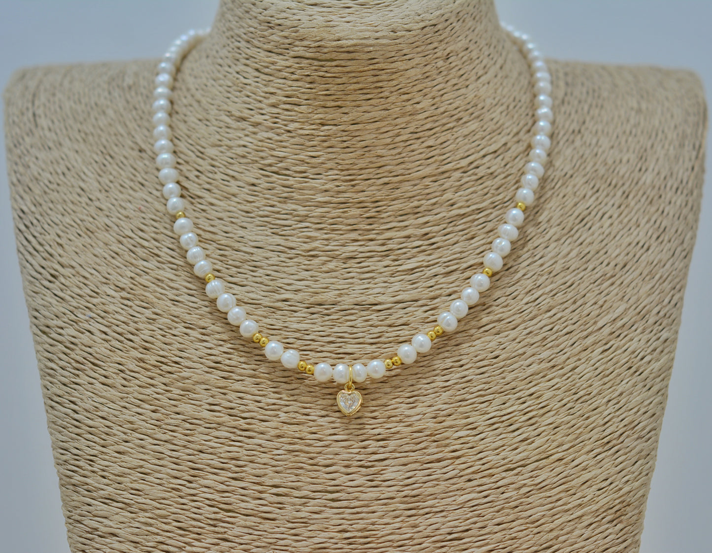 Collar corazón de zirconias