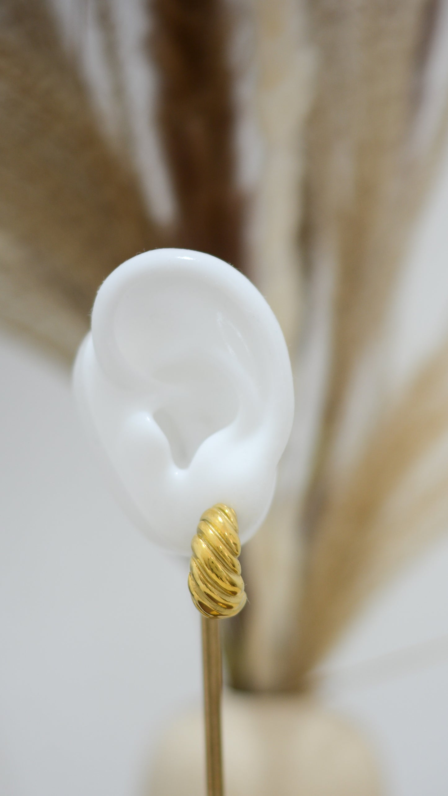 Aretes torcidos