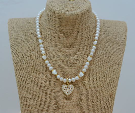 Collar corazón de zirconias