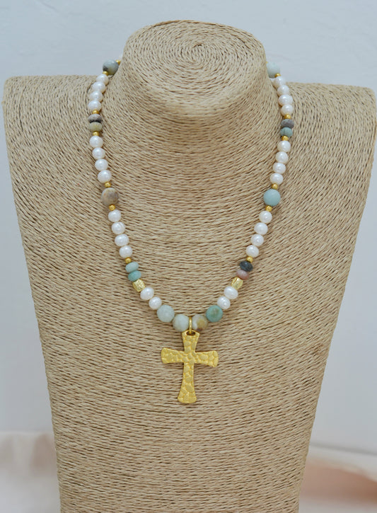 Collar cruz