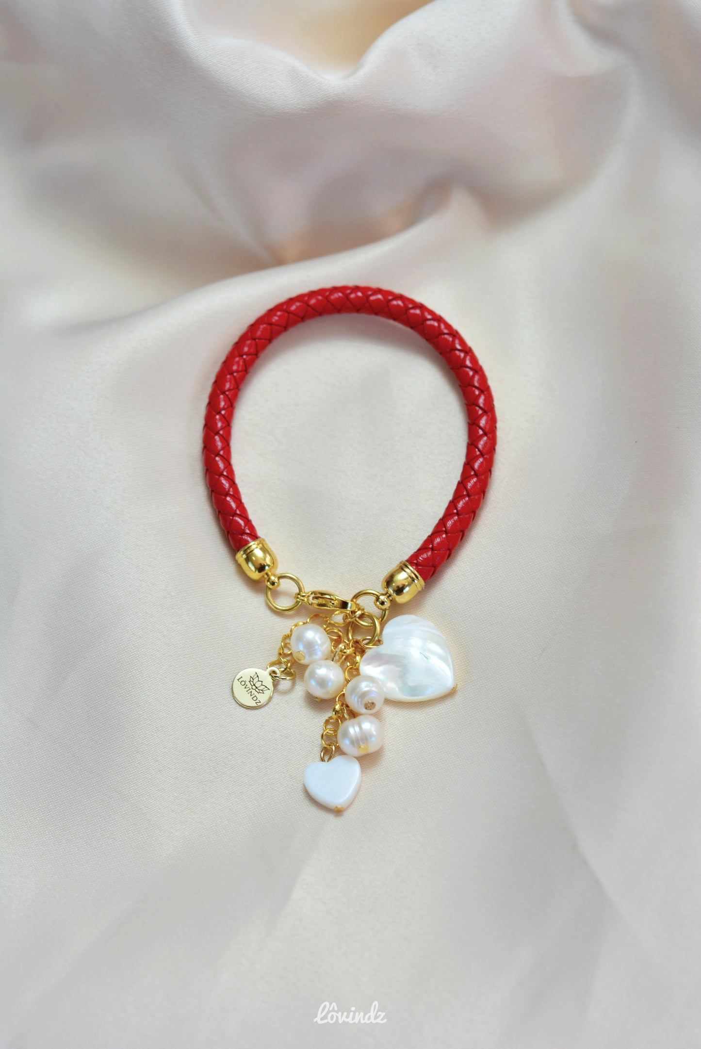 Set piel genuina con corazones