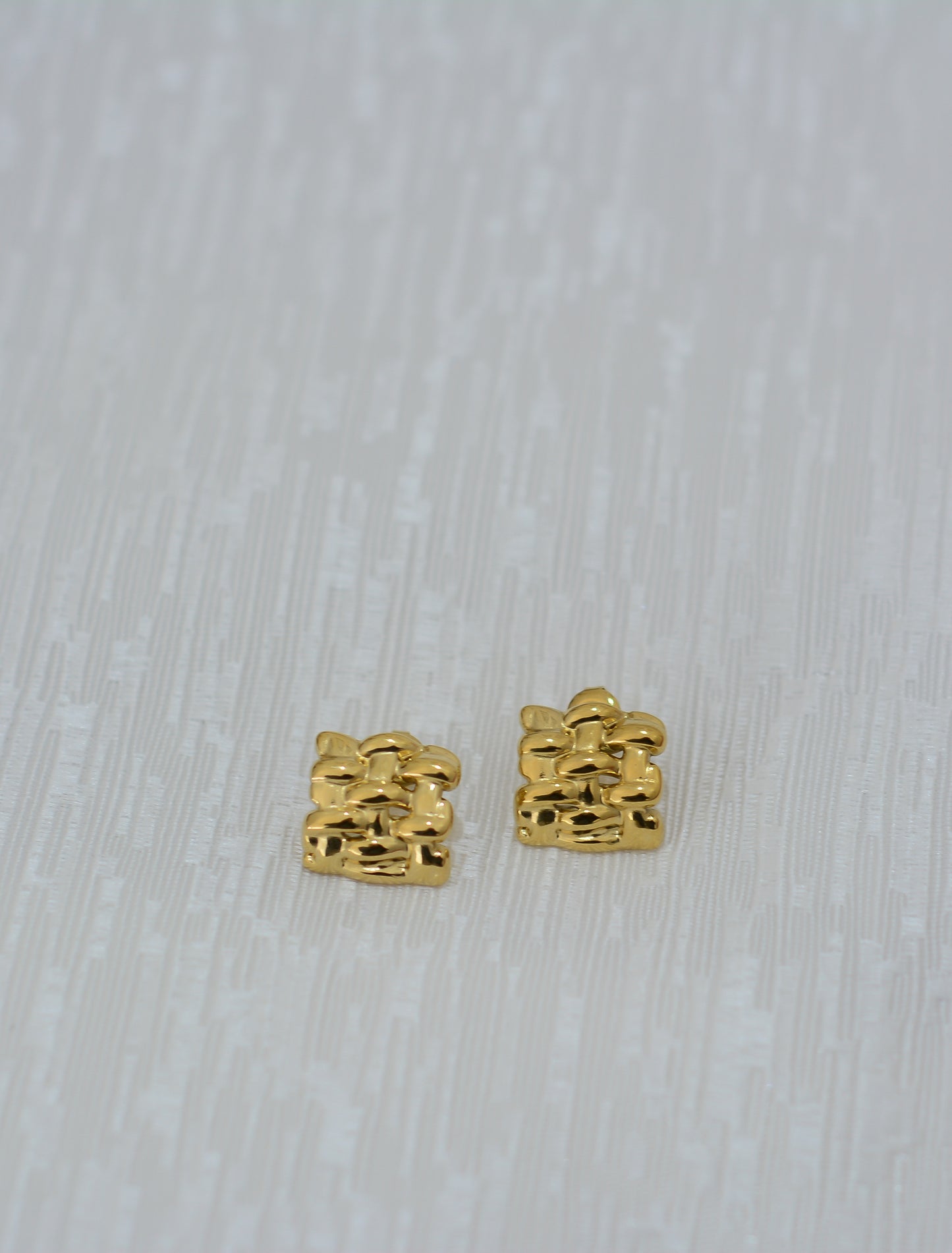 Aretes cuadro