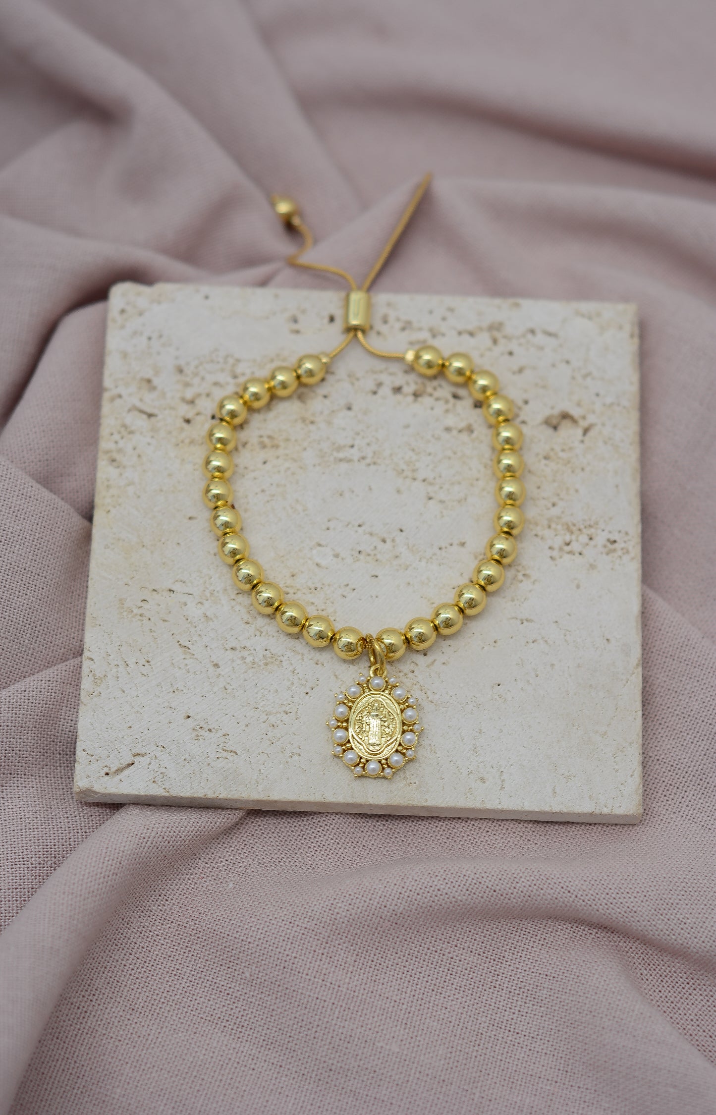 Pulsera medalla de San Benito