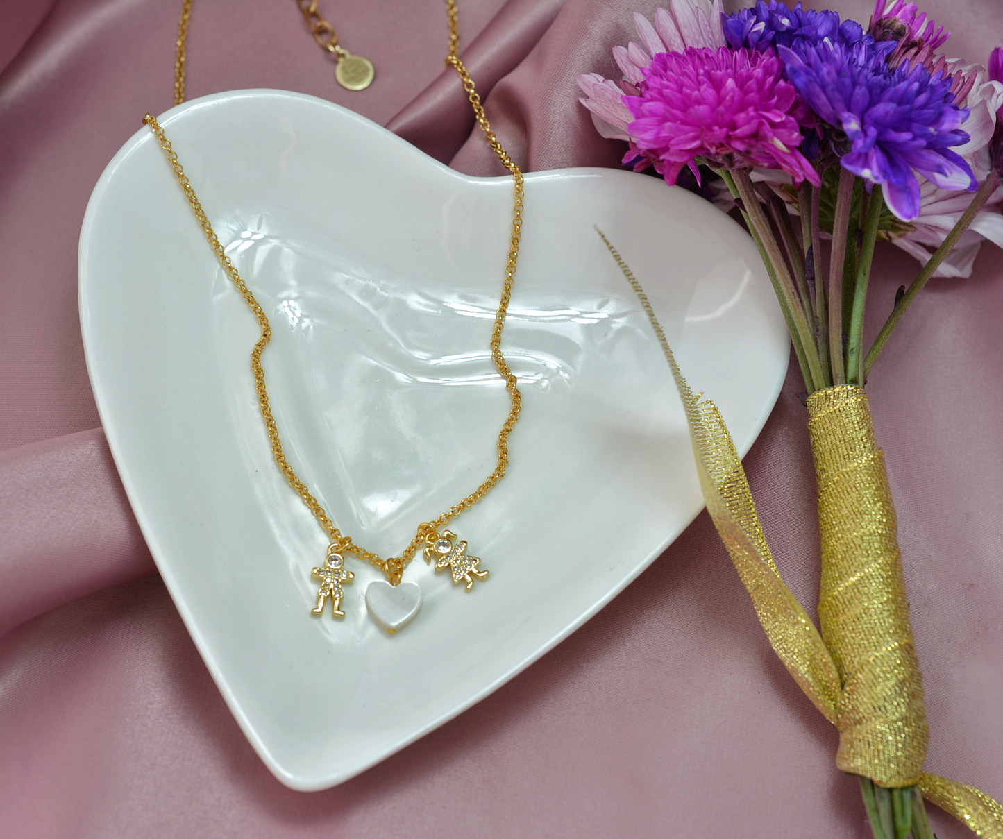 Cadena niño y niña